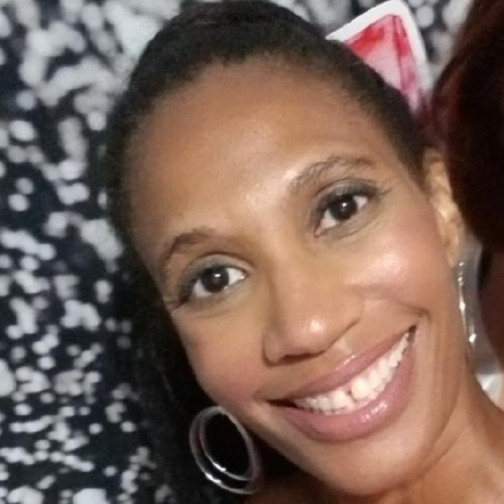 Meet your Posher, Sonya